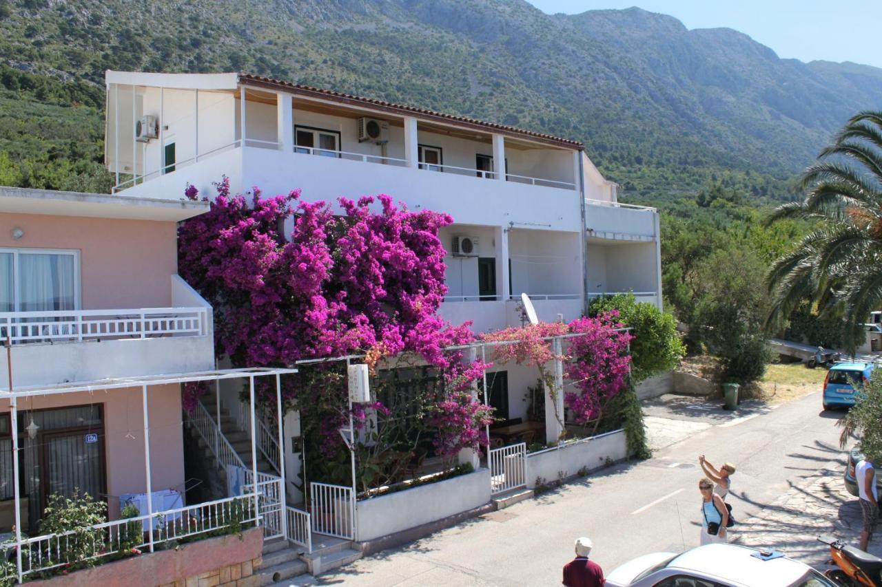 Apartments By The Sea Igrane, Makarska - 310 Екстериор снимка