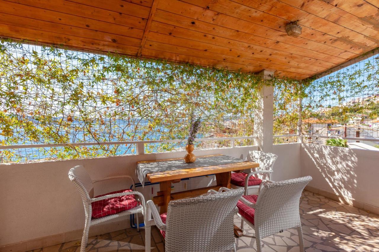 Apartments By The Sea Igrane, Makarska - 310 Екстериор снимка
