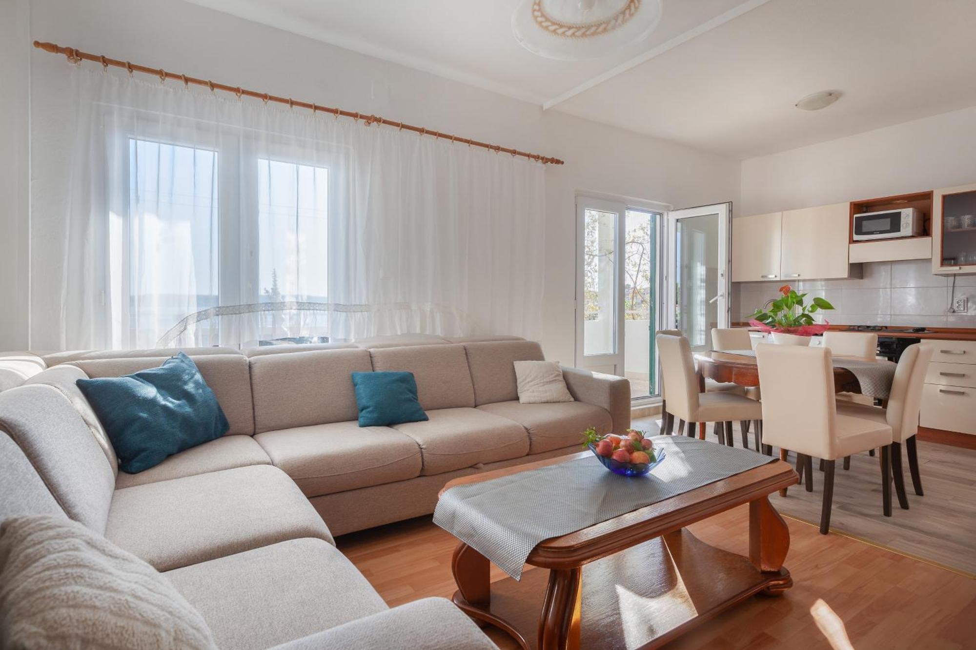 Apartments By The Sea Igrane, Makarska - 310 Стая снимка